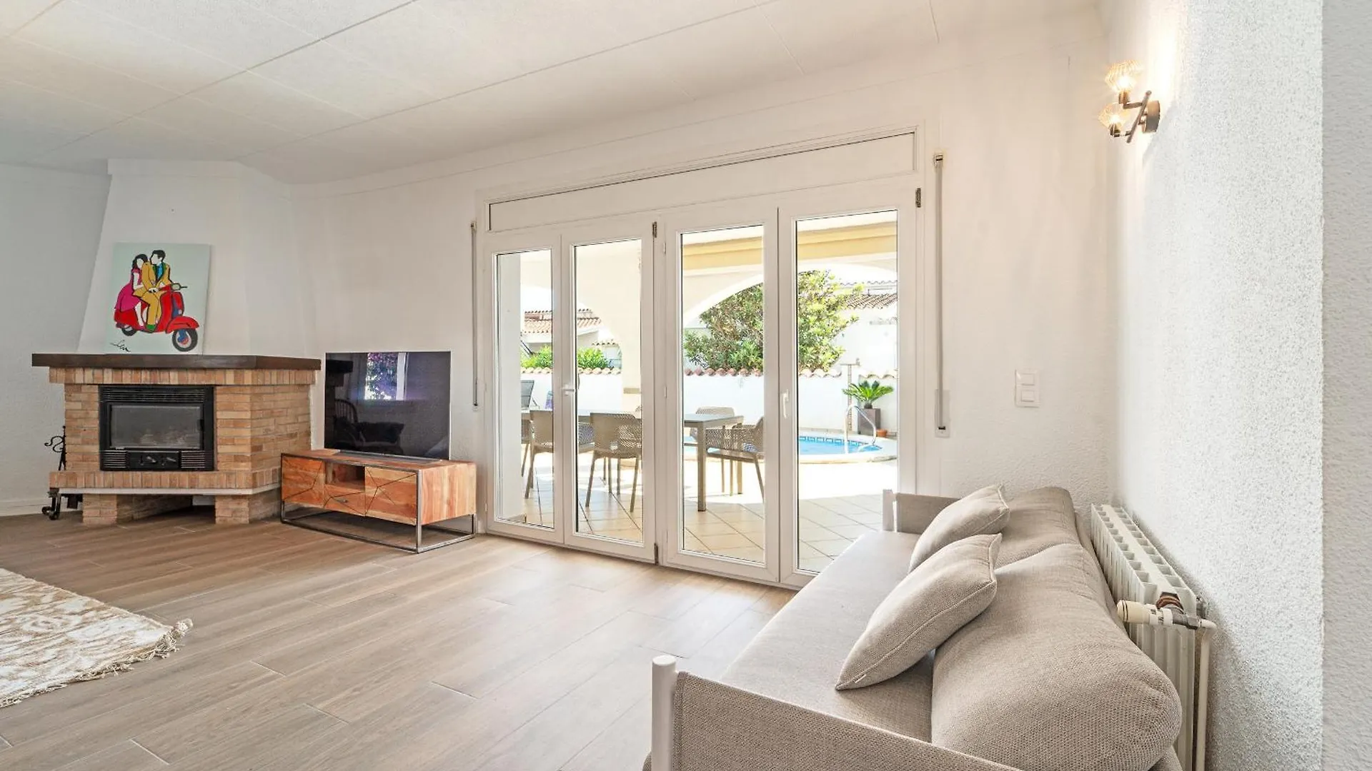 Welcs Casa 168 Emp Con Piscina Privada Βίλα Empuriabrava 0*,